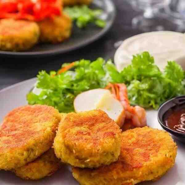 Картофельные котлеты с крабовыми палочками